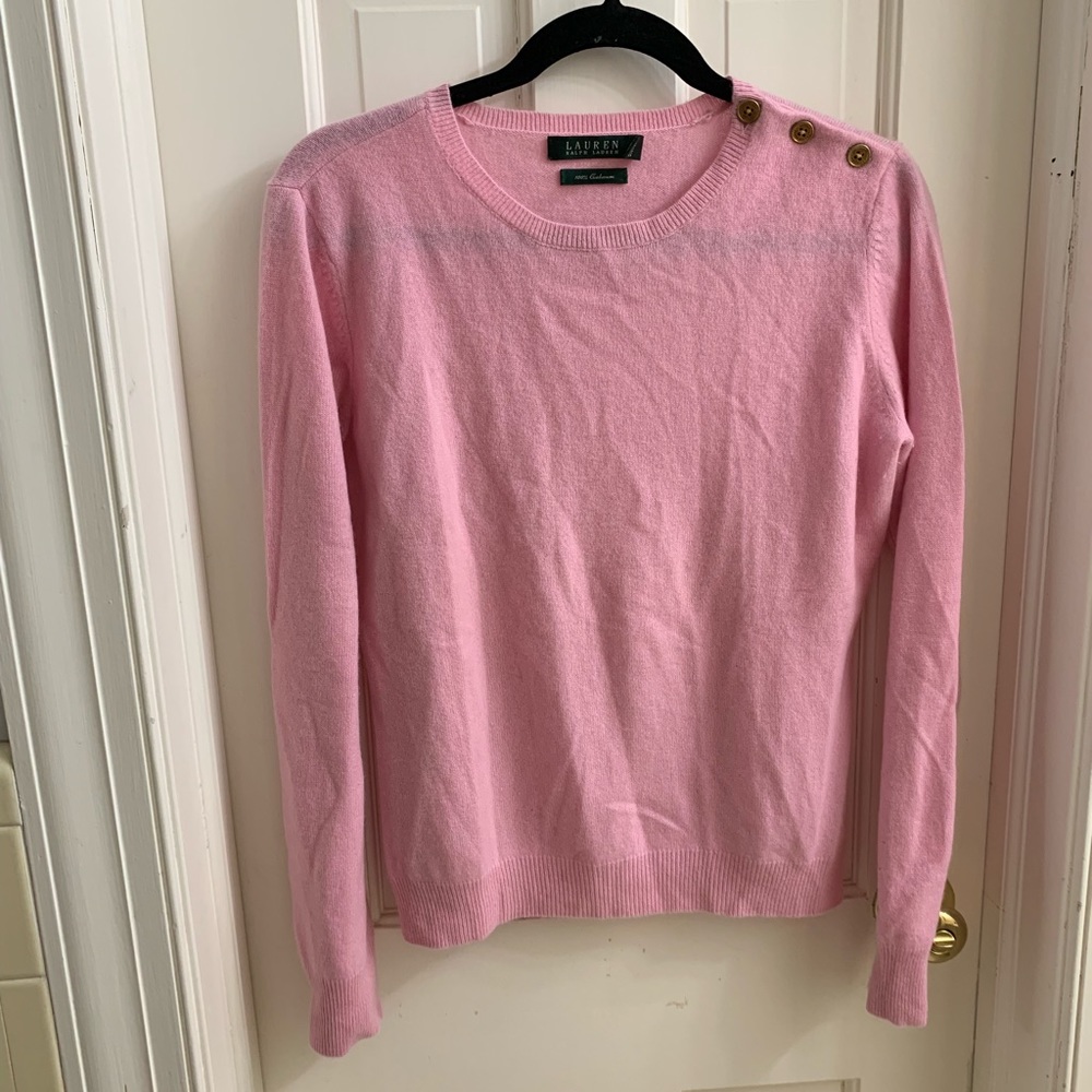 CHIC Ralph Lauren 100% Cashmere Sweater 🦋✨